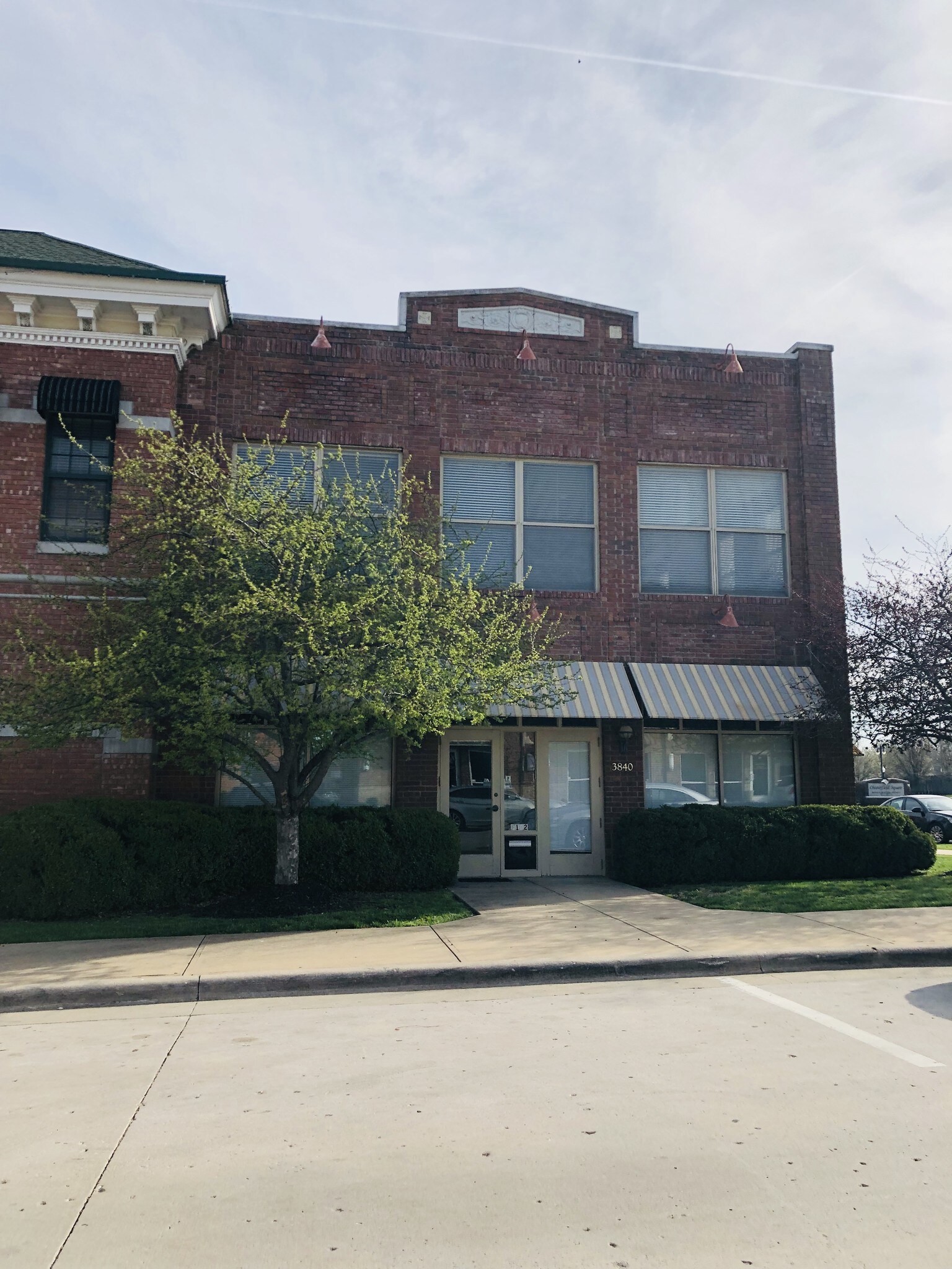 3840 Cox Ave, Springfield, MO for sale Building Photo- Image 1 of 1