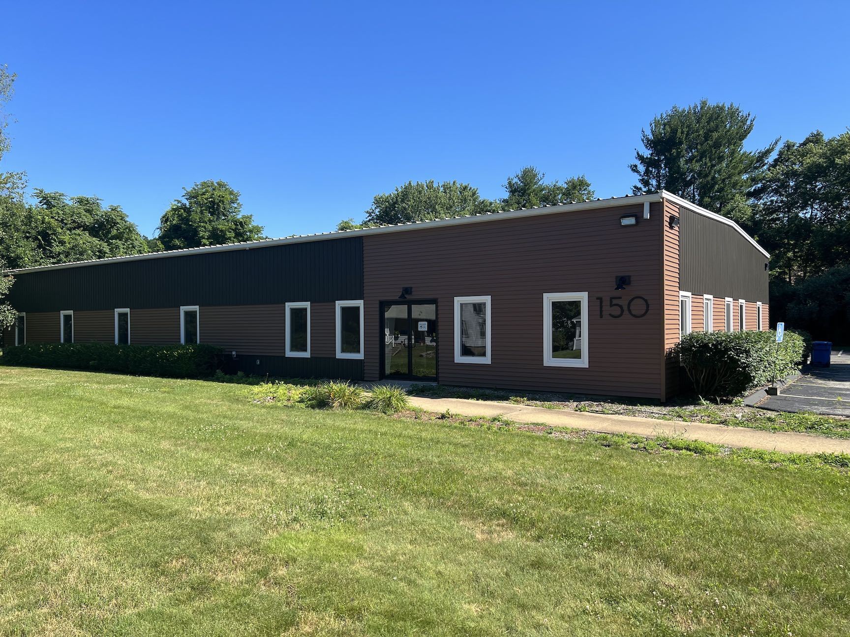 150 Otrobando Ave, Norwich, CT for sale Building Photo- Image 1 of 1