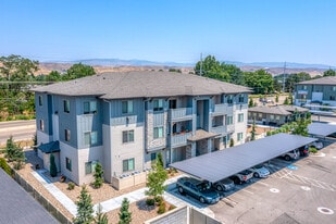 Kings Apartments - Convenience Store
