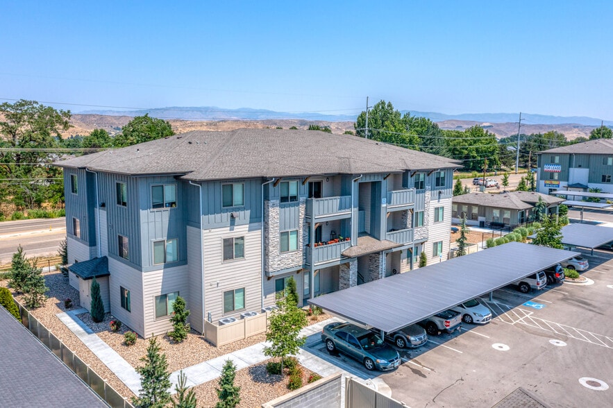 3126 E. Victory Rd, Nampa, ID for sale - Building Photo - Image 2 of 8