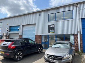 Martinfield, Welwyn Garden City for lease Building Photo- Image 1 of 6