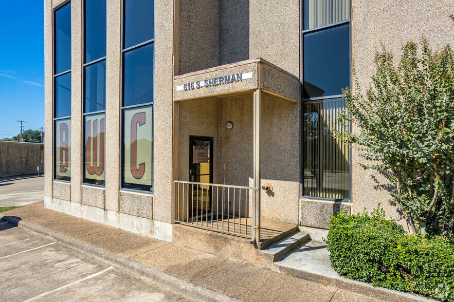 616 S Sherman St, Richardson, TX for sale - Building Photo - Image 3 of 14