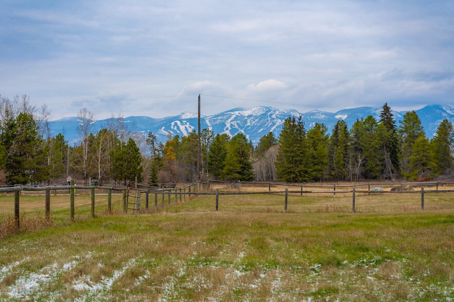 5710 US Highway 93 S, Whitefish, MT for sale - Primary Photo - Image 3 of 45