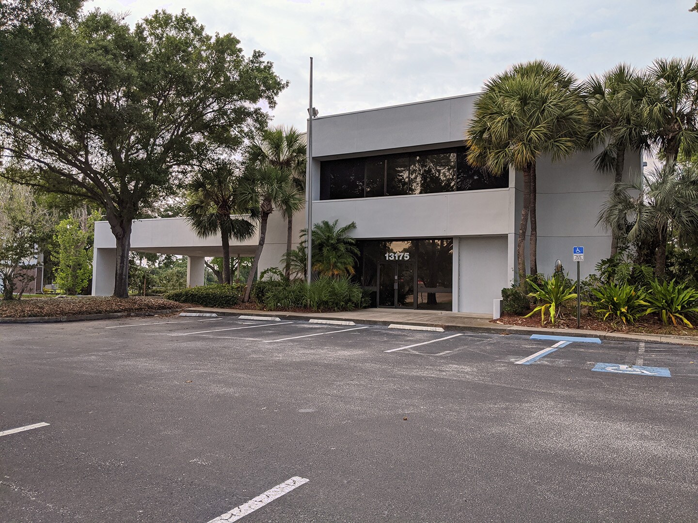 13175 Walsingham Rd, Largo, FL for sale Building Photo- Image 1 of 1