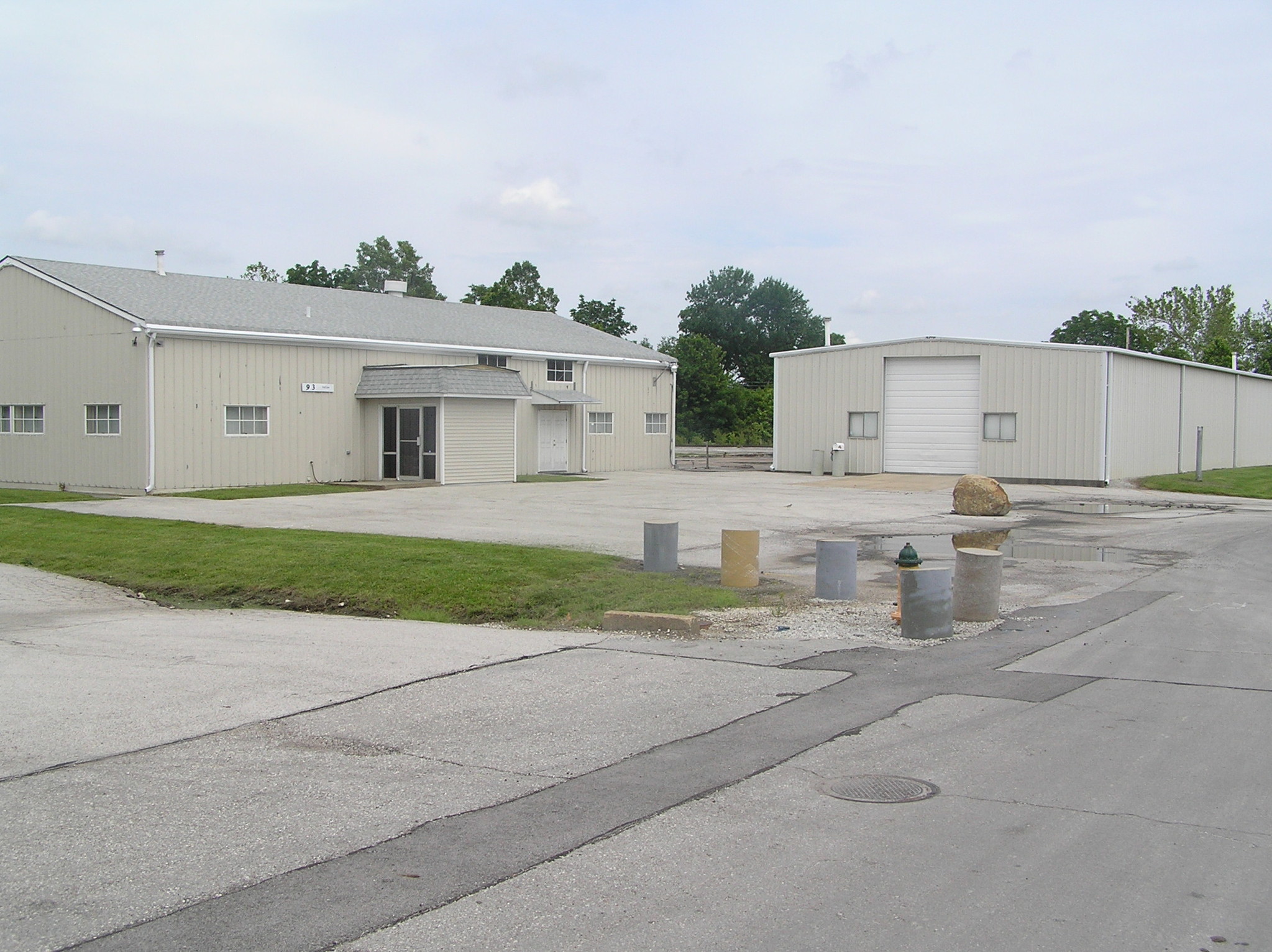 93-95 Ford Ln, Hazelwood, MO for lease Primary Photo- Image 1 of 5