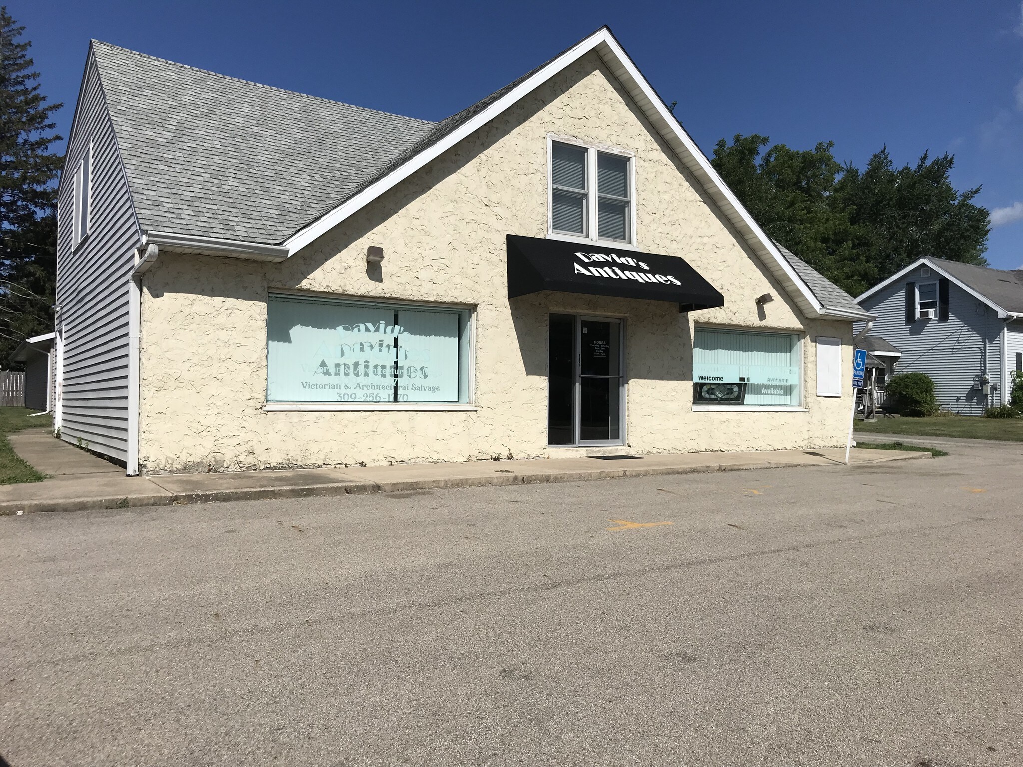 201 S 4th St, Dunlap, IL for sale Primary Photo- Image 1 of 1