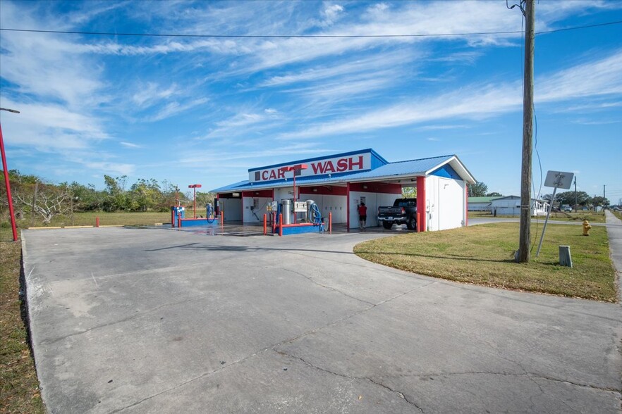 1030 W Hal McRae Blvd, Avon Park, FL for sale - Building Photo - Image 2 of 20
