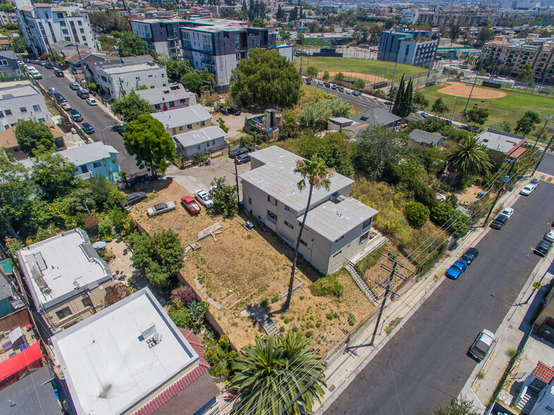 1223 W Court St, Los Angeles, CA for sale - Primary Photo - Image 1 of 25