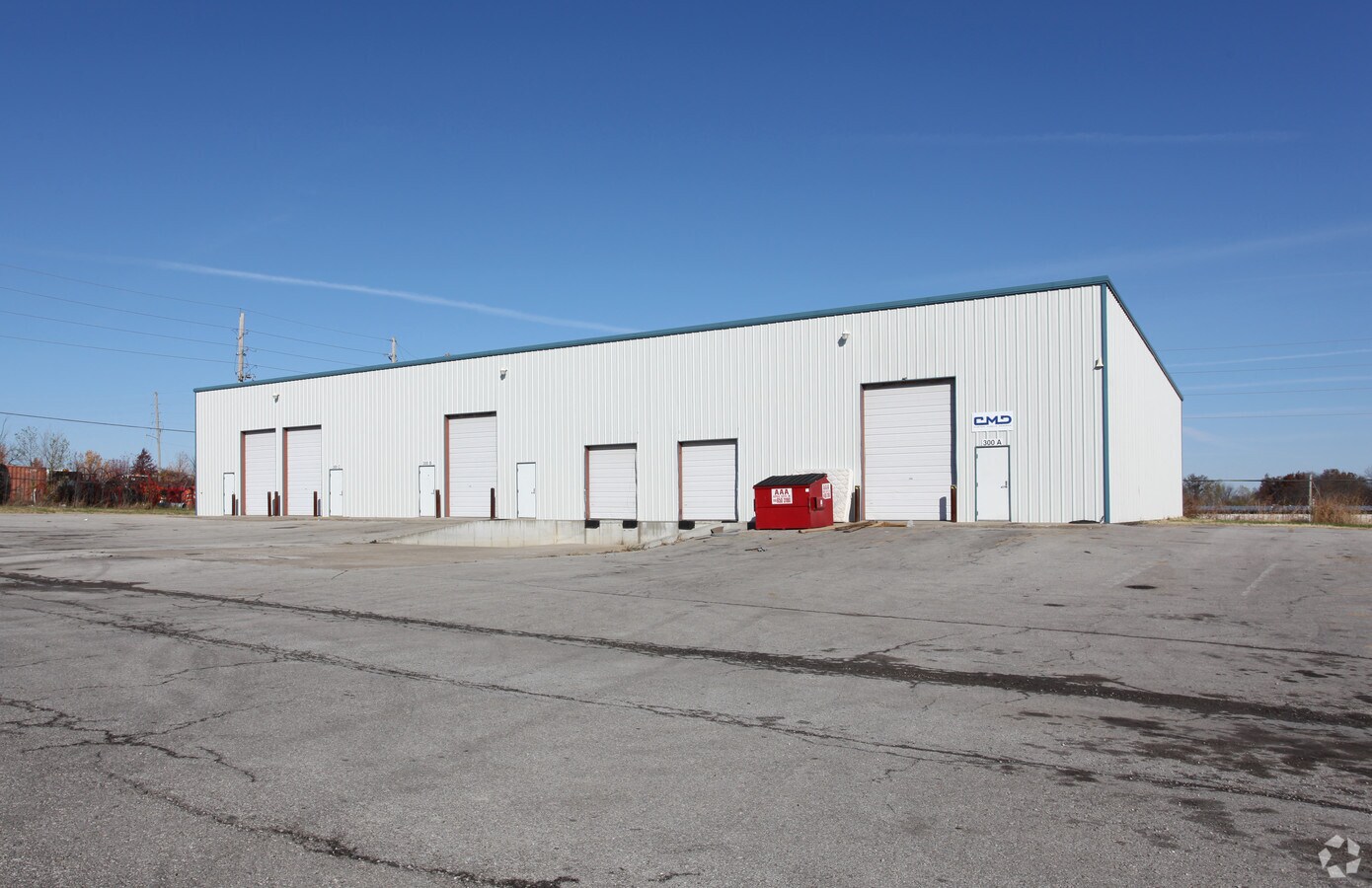 300 NW 2nd Ter, Oak Grove, MO 64075