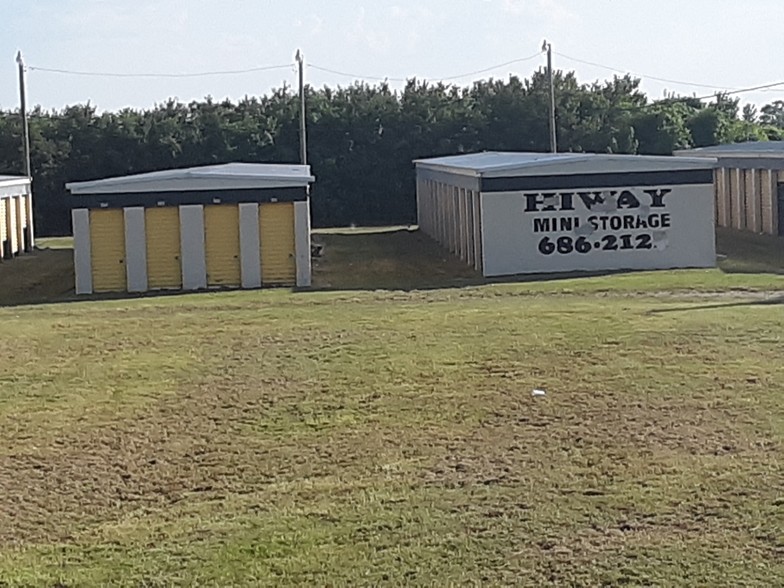 106 Highway 82 E, Leland, MS for sale - Building Photo - Image 1 of 1