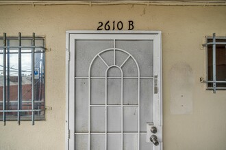 2402-2610 W Imperial Hwy, Hawthorne, CA for lease Building Photo- Image 2 of 10