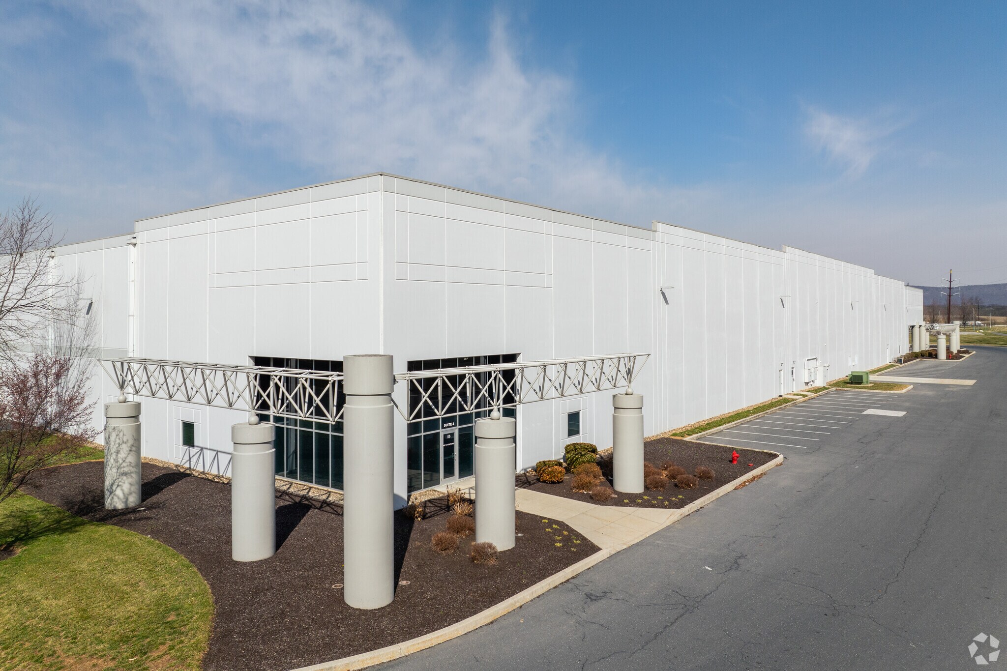 1400 Distribution Dr, Carlisle, PA for sale Primary Photo- Image 1 of 1