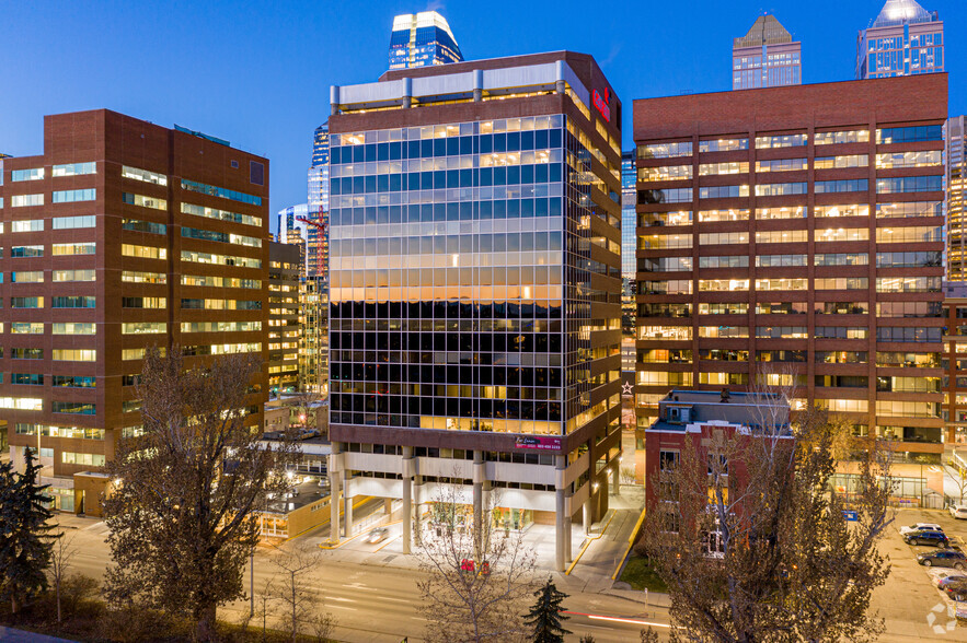 340 12th Ave SW, Calgary, AB for lease - Building Photo - Image 1 of 21