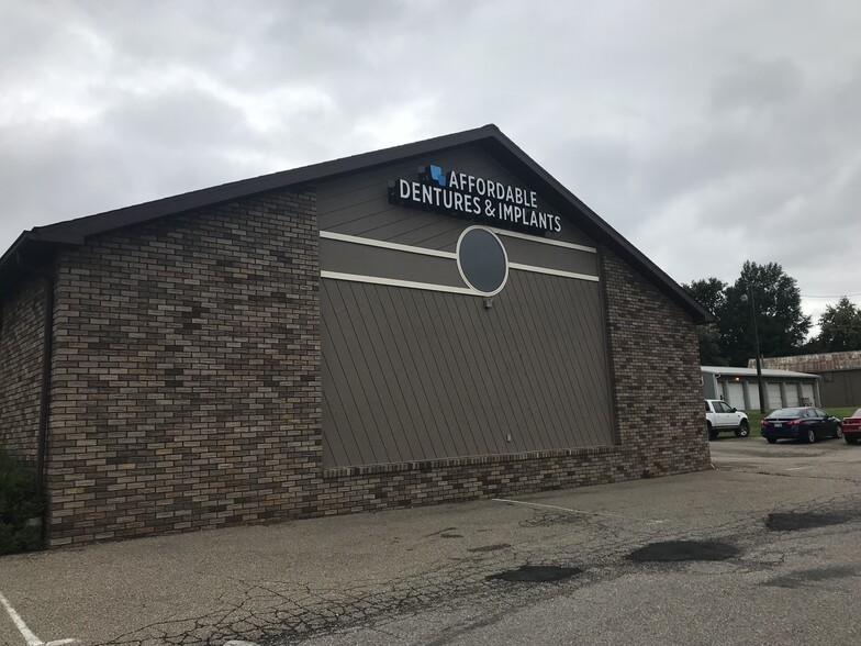 423 Adair Ave, Zanesville, OH for sale - Building Photo - Image 2 of 3