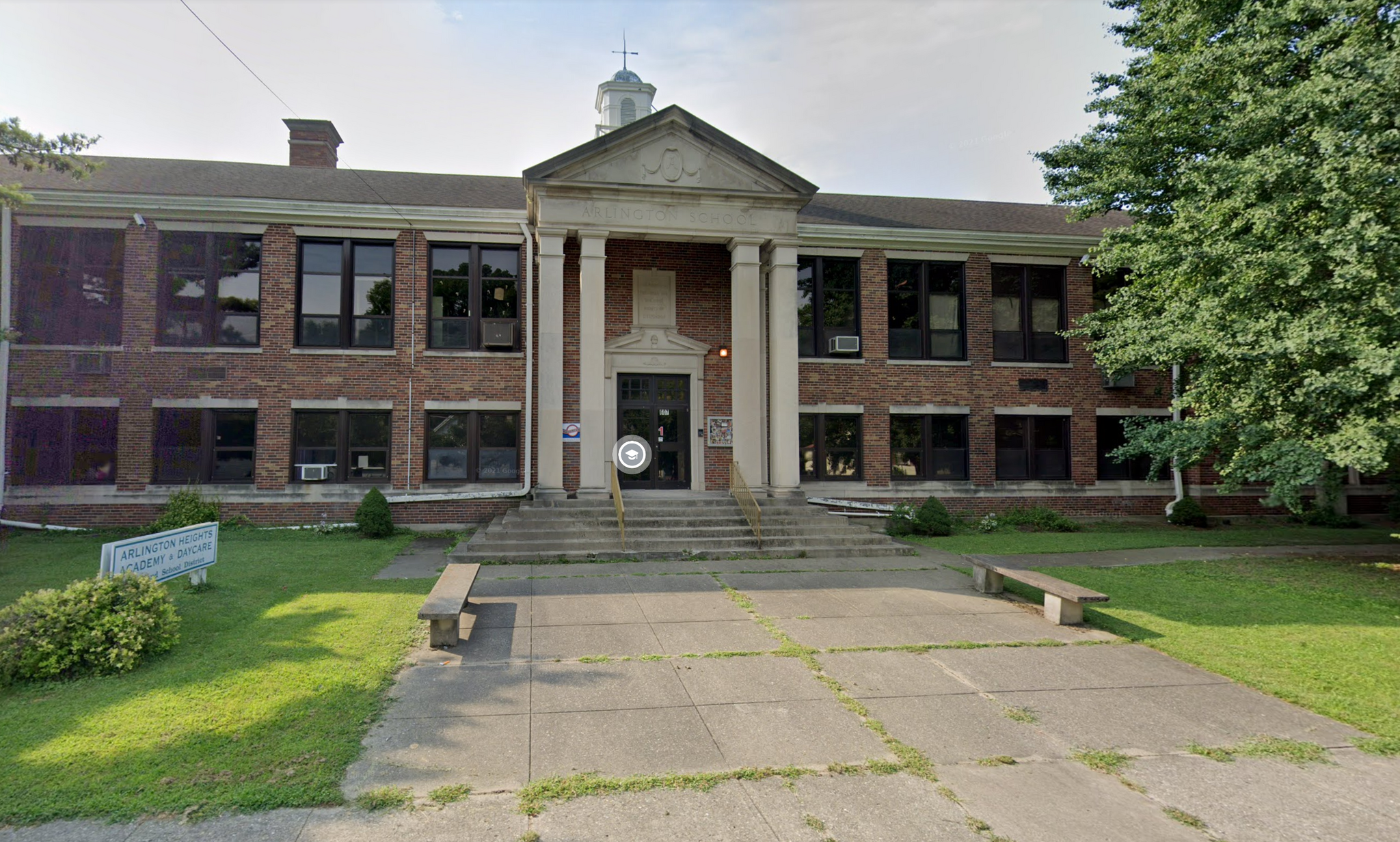 607 Carthage Ave, Cincinnati, OH for lease Building Photo- Image 1 of 4