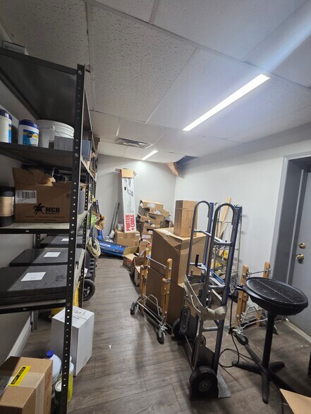 3325 E Market St, Logansport, IN for sale - Building Photo - Image 3 of 13