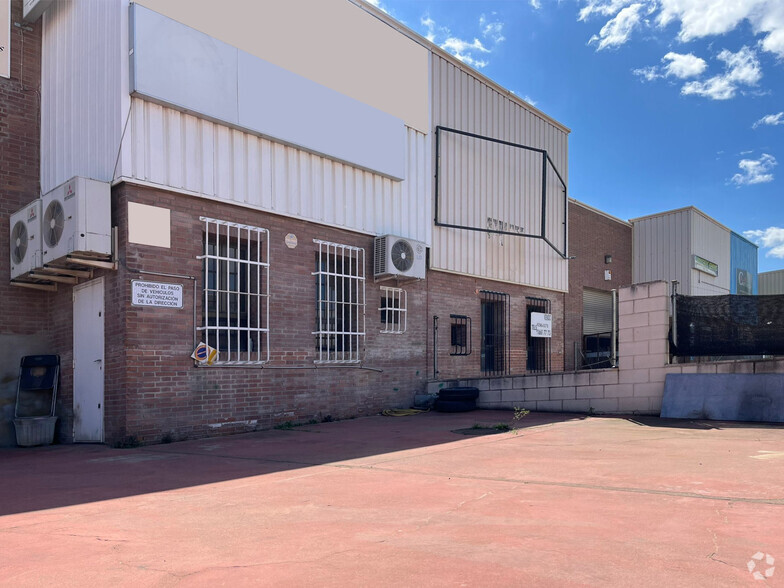 Industrial in Rivas-Vaciamadrid, Madrid for sale - Building Photo - Image 2 of 7