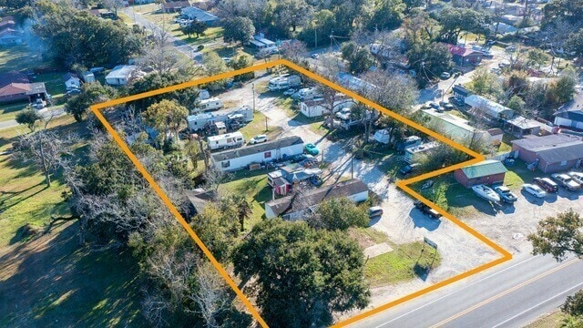 915 N Old Corry Field Rd, Pensacola, FL for sale - Primary Photo - Image 1 of 10