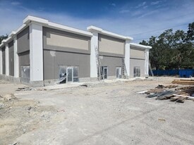 11210 N 30th St, Tampa FL - Bar