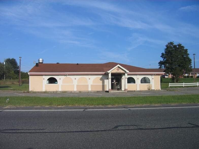 8554 Wards Rd, Rustburg, VA for sale - Building Photo - Image 1 of 1