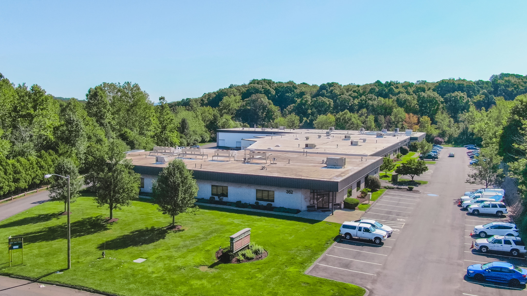 362 Industrial Park Rd, Middletown, CT for lease Building Photo- Image 1 of 4