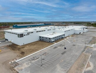 More details for 59 Canal Bank St, Welland, ON - Industrial for Sale