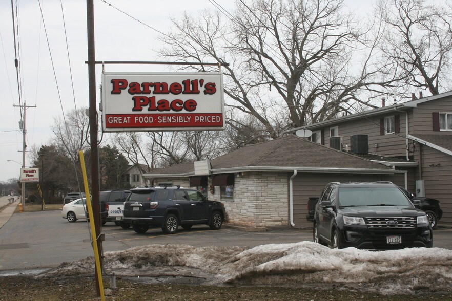 2932 Fond Du Lac Rd Oshkosh Wi 54902 Loopnet Com