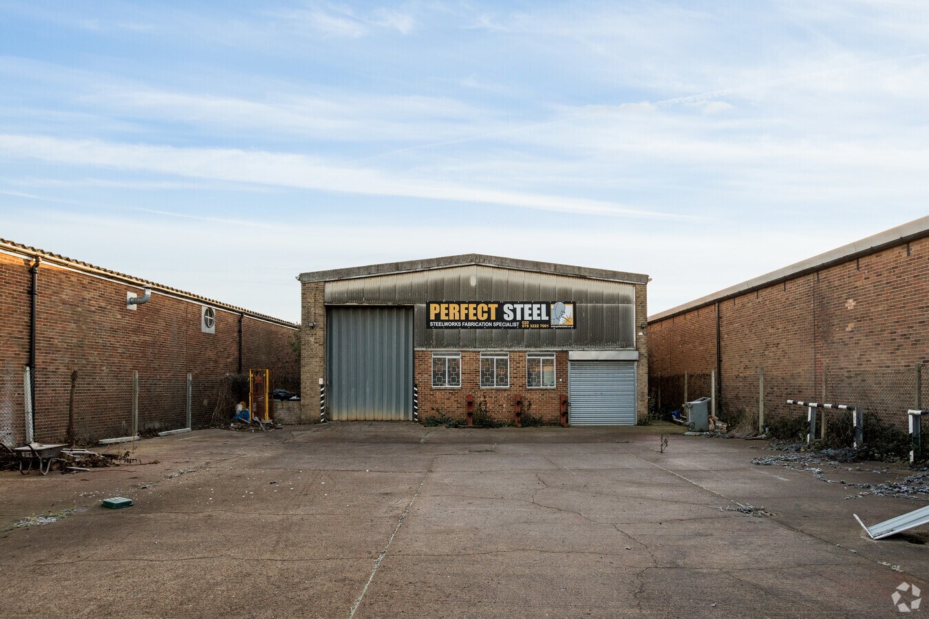 5 Bilton Rd, Erith, DA8 2AN