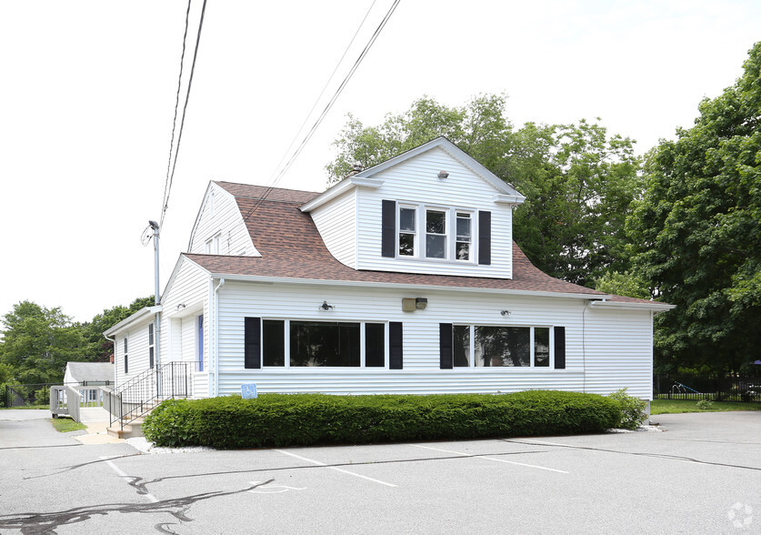 27 Commerce St, Clinton, CT for sale - Primary Photo - Image 1 of 1