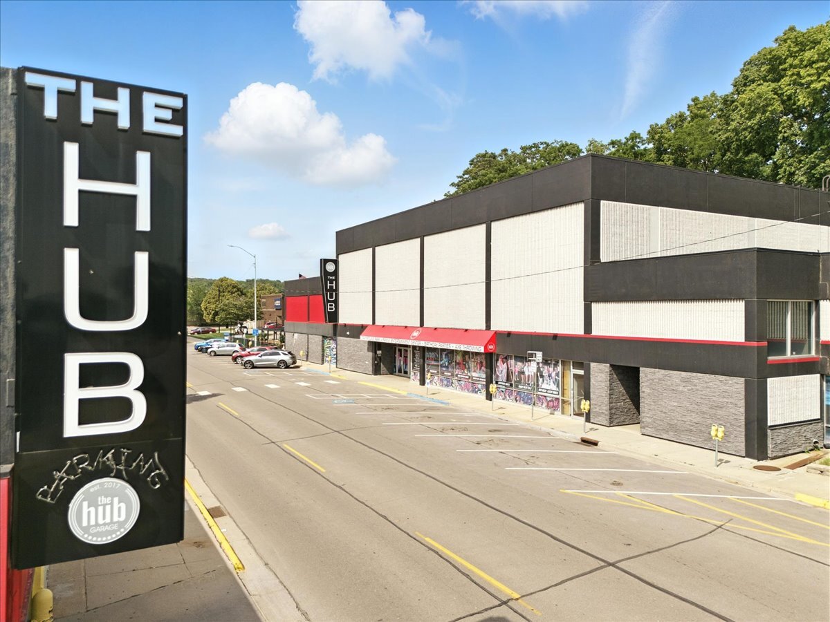 7 S 4th St, Council Bluffs, IA for sale Building Photo- Image 1 of 69