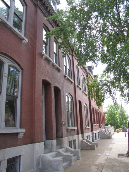 807 Geyer Ave, Saint Louis, MO for sale - Building Photo - Image 3 of 4