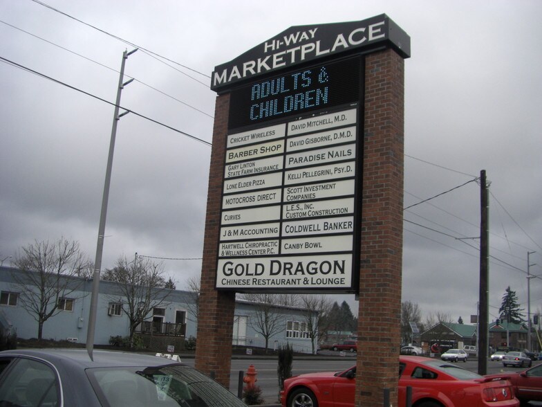 178 SW 2nd Ave, Canby, OR for sale - Building Photo - Image 1 of 1