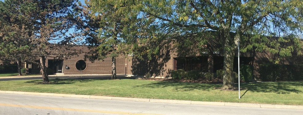 1950-1962 Ohio St, Lisle, IL for sale - Building Photo - Image 2 of 4