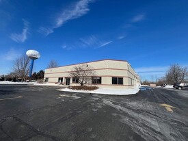 2742 Barney Ct, Mchenry IL - Warehouse