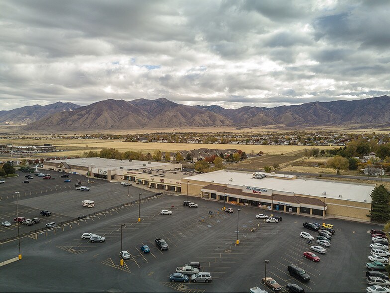 752-788 N Main St, Tooele, UT for lease - Aerial - Image 2 of 15