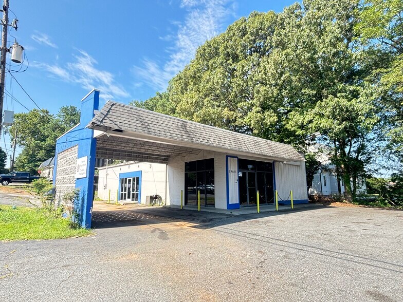 2468 Spring Rd, Smyrna, GA for sale - Building Photo - Image 1 of 1