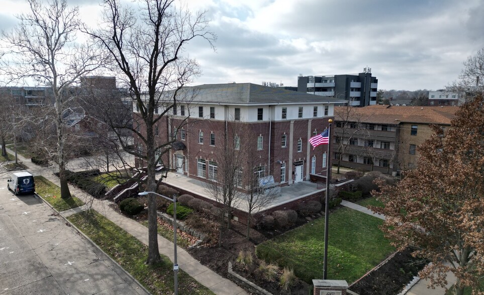 205 E Armory Ave, Champaign, IL for sale - Primary Photo - Image 1 of 1