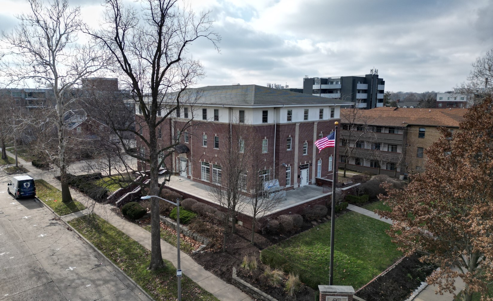 205 E Armory Ave, Champaign, IL for sale Primary Photo- Image 1 of 1
