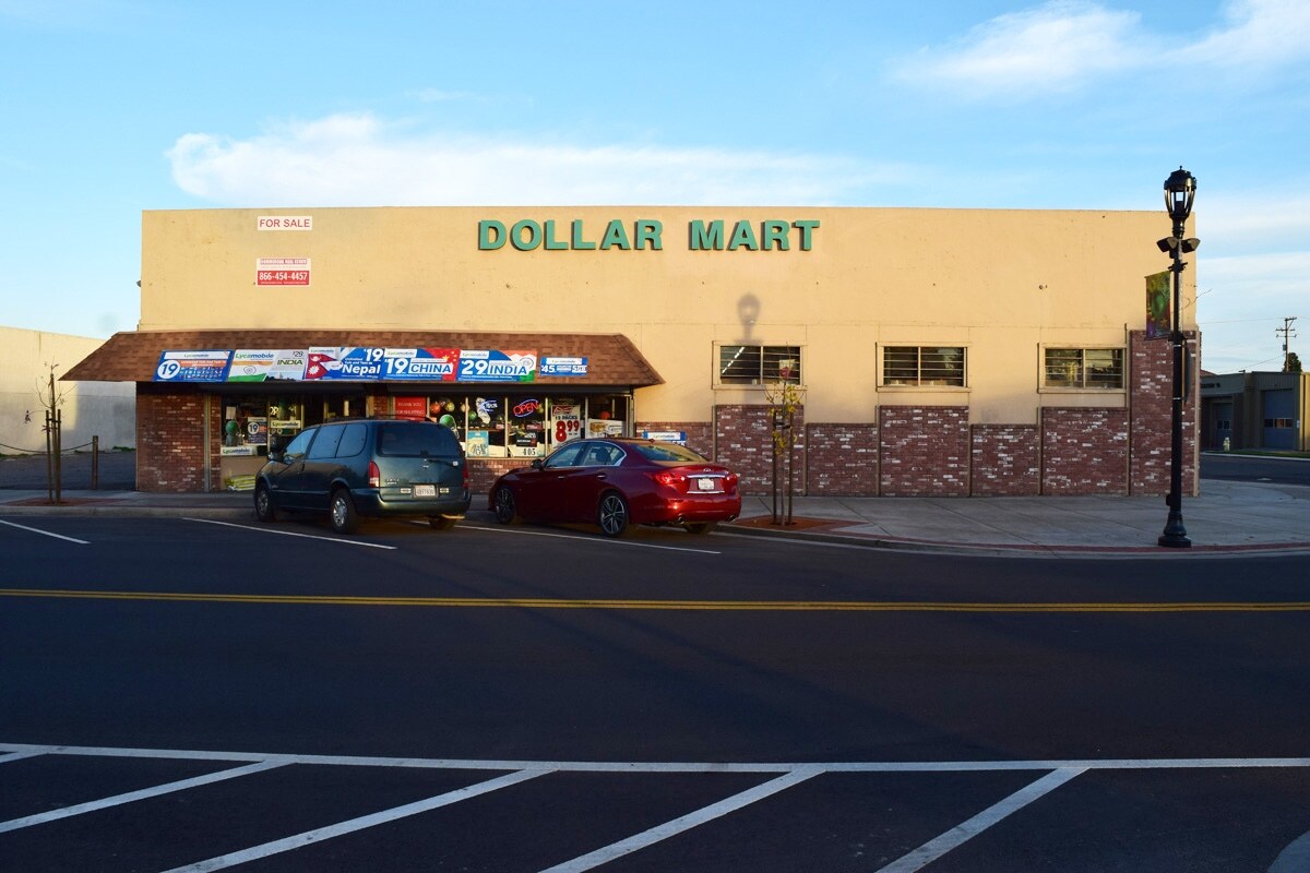 549 Main St, Livingston, CA 95334