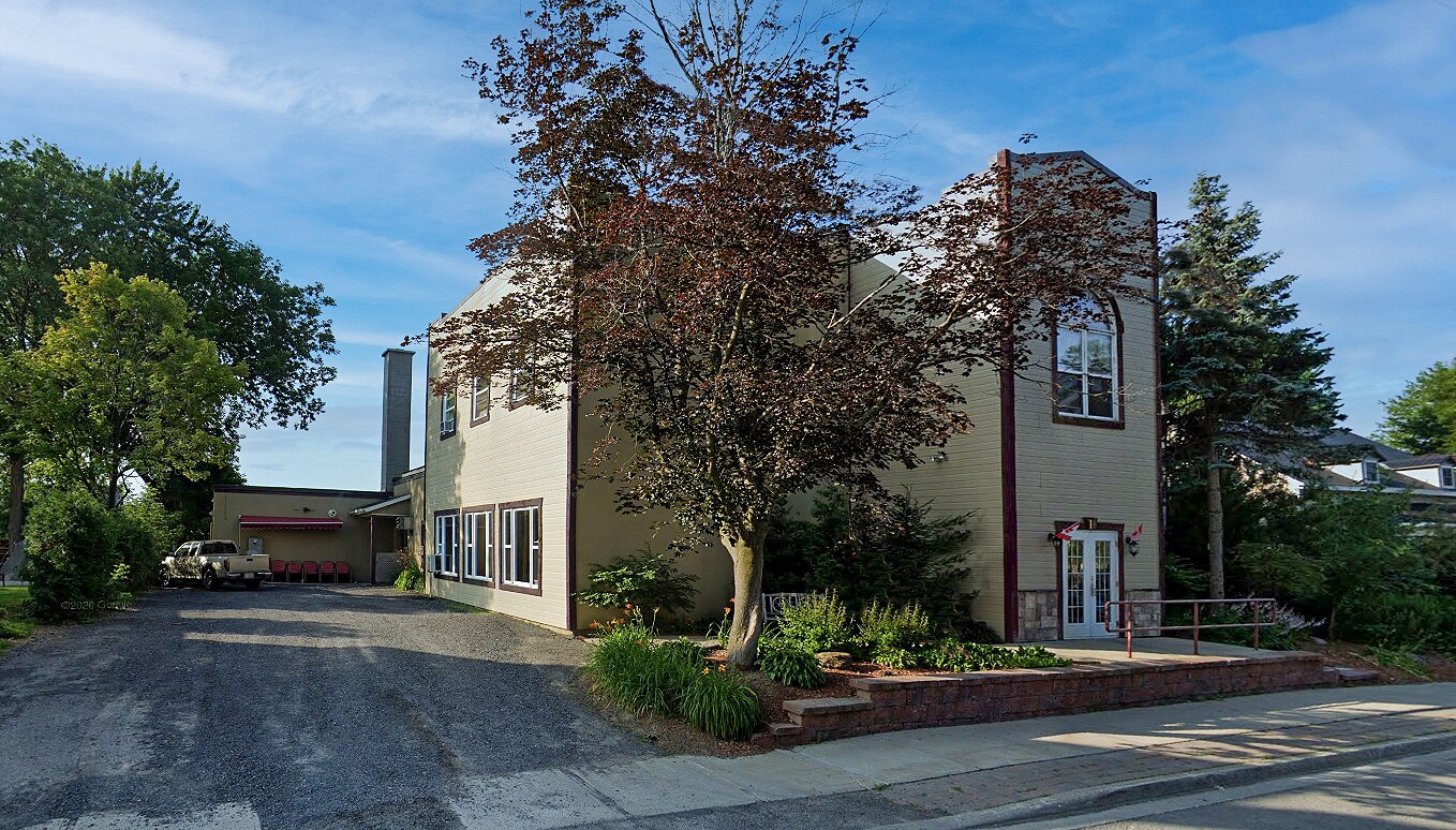 18 Oak St, South Glengarry, ON K0C 1N0