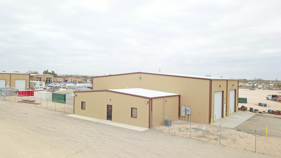 3307 S County Road 1200, Midland, TX for lease - Building Photo - Image 1 of 57