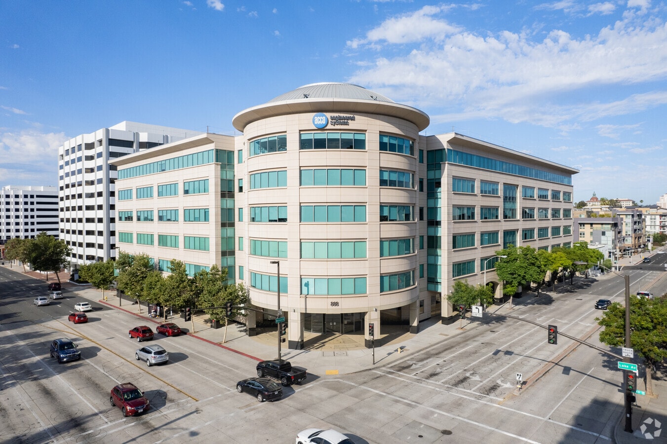 888 E Walnut St, Pasadena, CA 91101