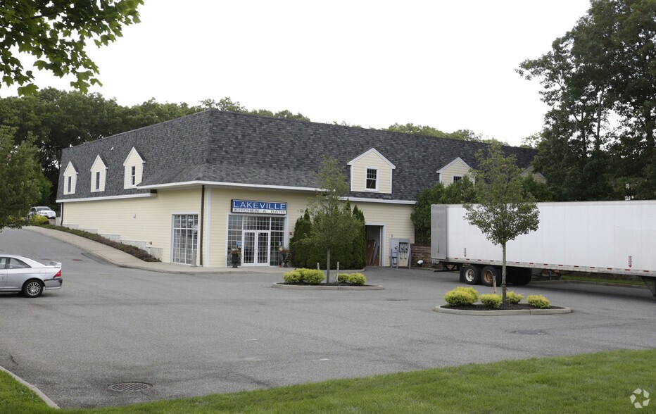 45 Southern Blvd, Nesconset, NY 11767