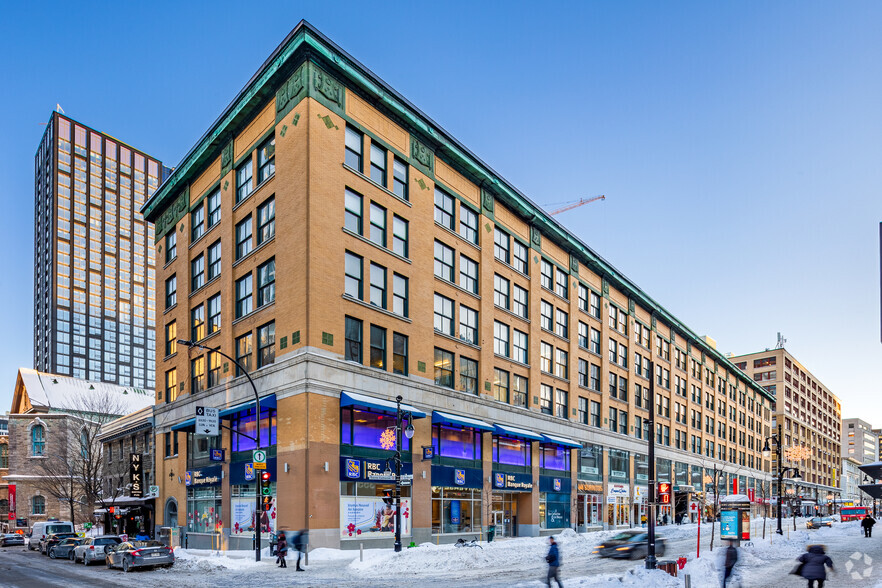 350-390 Rue Sainte-Catherine O, Montréal, QC for lease - Building Photo - Image 1 of 24