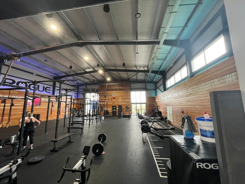 Sun Rise Way, Amesbury for lease - Building Photo - Image 3 of 7