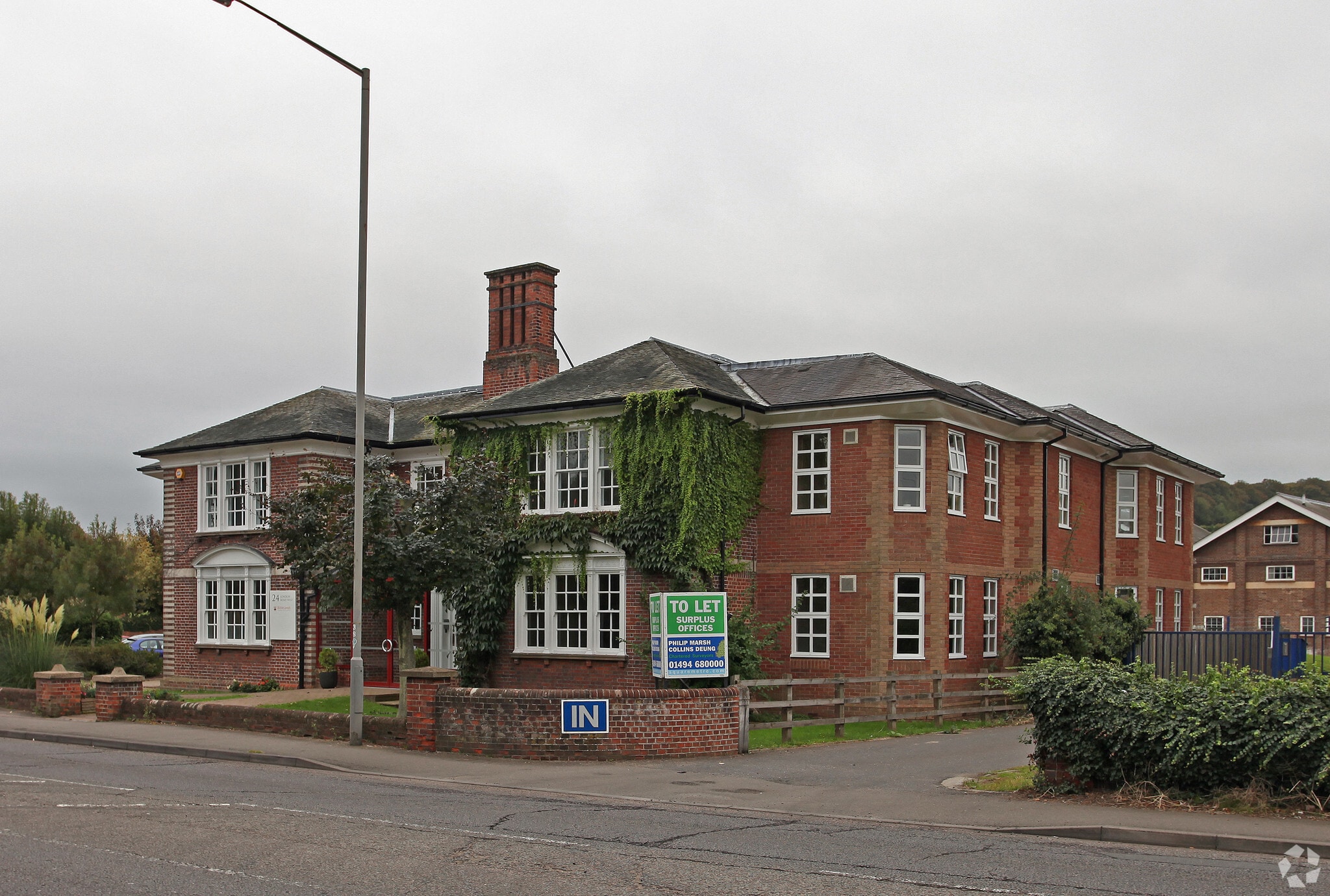 24 London Rd W, Amersham for sale Primary Photo- Image 1 of 1