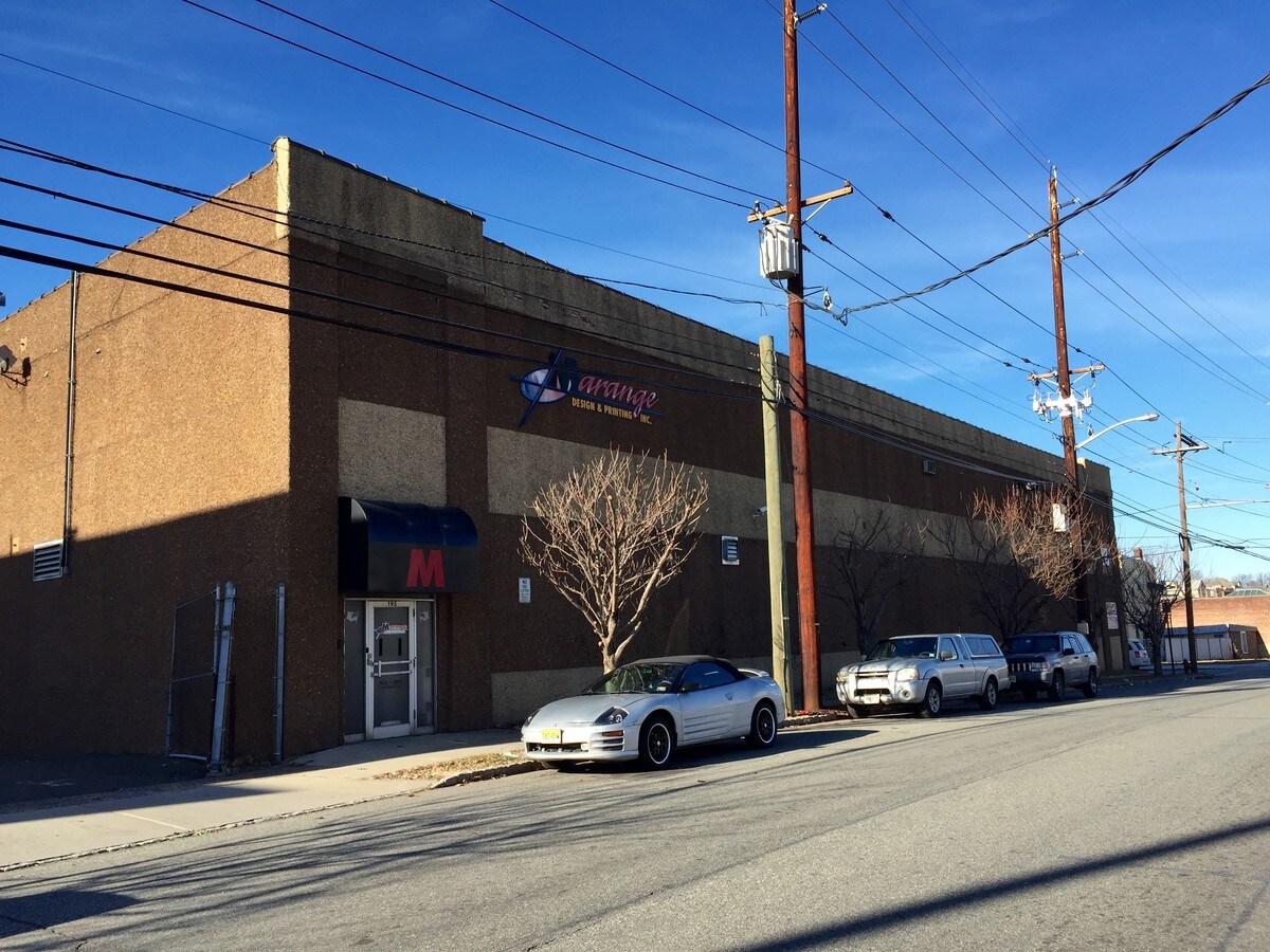 195 Cortlandt St, Belleville, NJ 07109