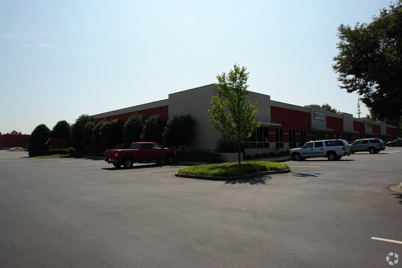 9517 Monroe Rd, Charlotte, NC 28270