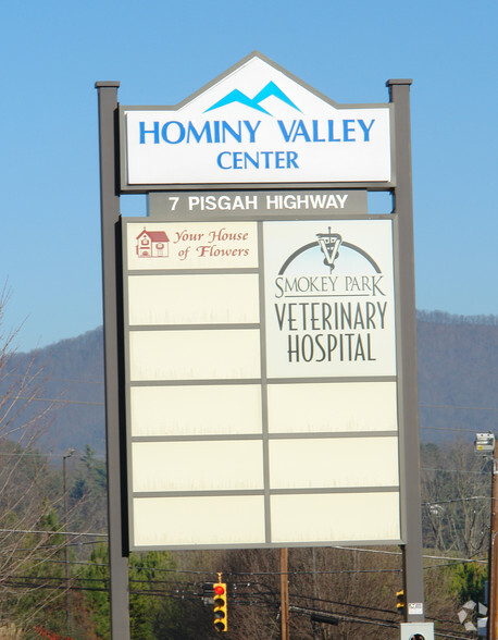 Smokey park sale veterinary hospital