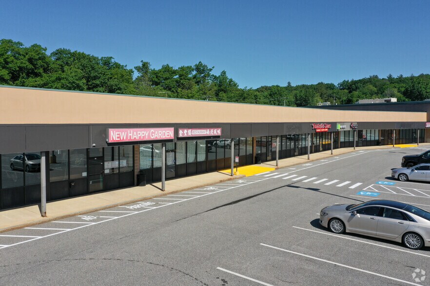 140 Bicentennial Dr, Hooksett, NH for sale - Primary Photo - Image 1 of 1